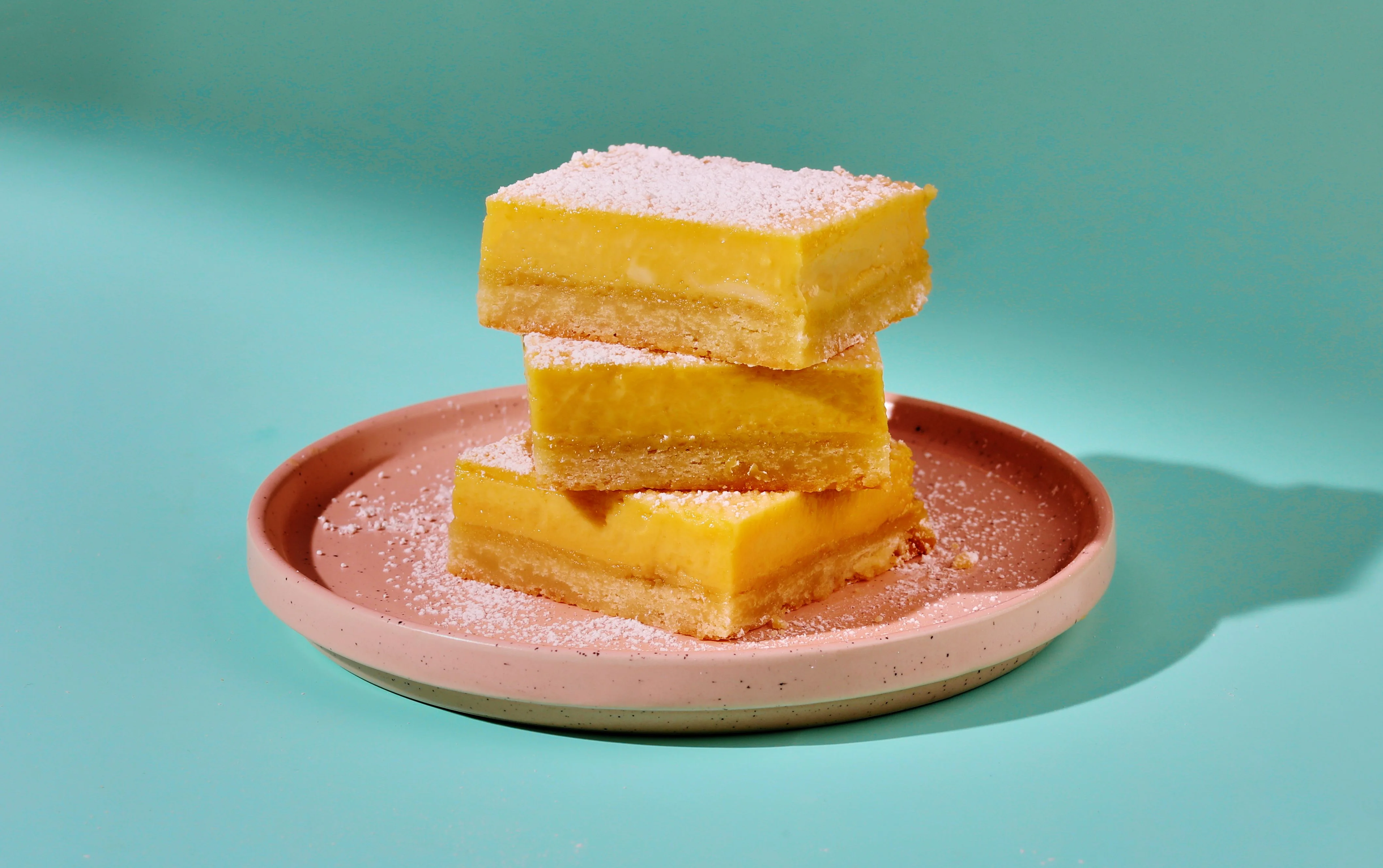 Mastering the Art of Lemon Bars: Tips for Perfect Flavor and Texture