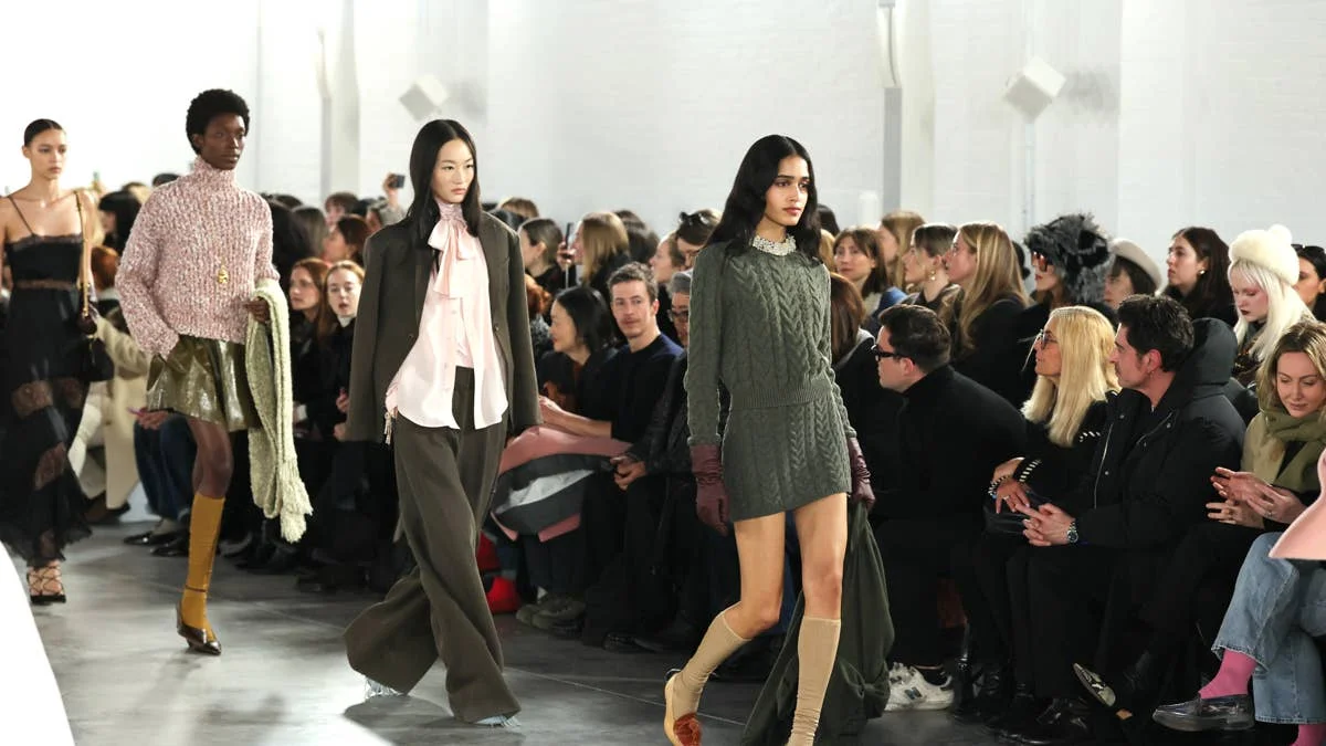 Highlights from the Fashion Industry: NYFW Schedule, Beauty Brand Challenges, and Editors’ Picks