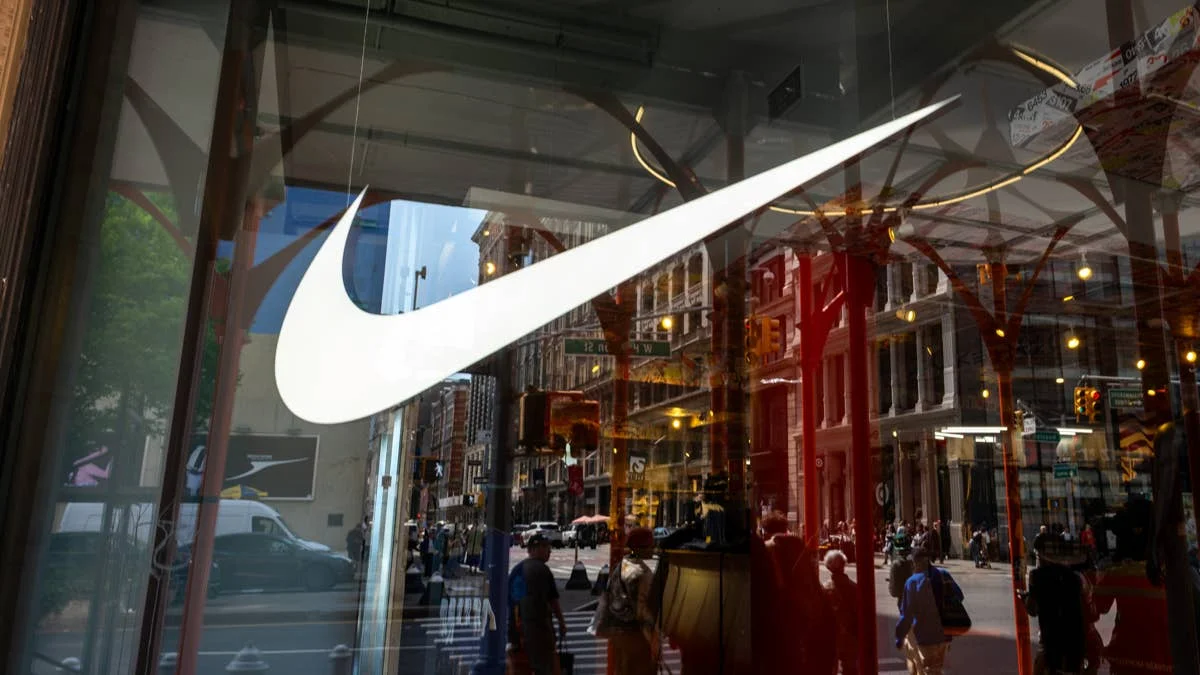 Nike’s Q4 Revenue Outperforms Expectations Amid Strategic Shift