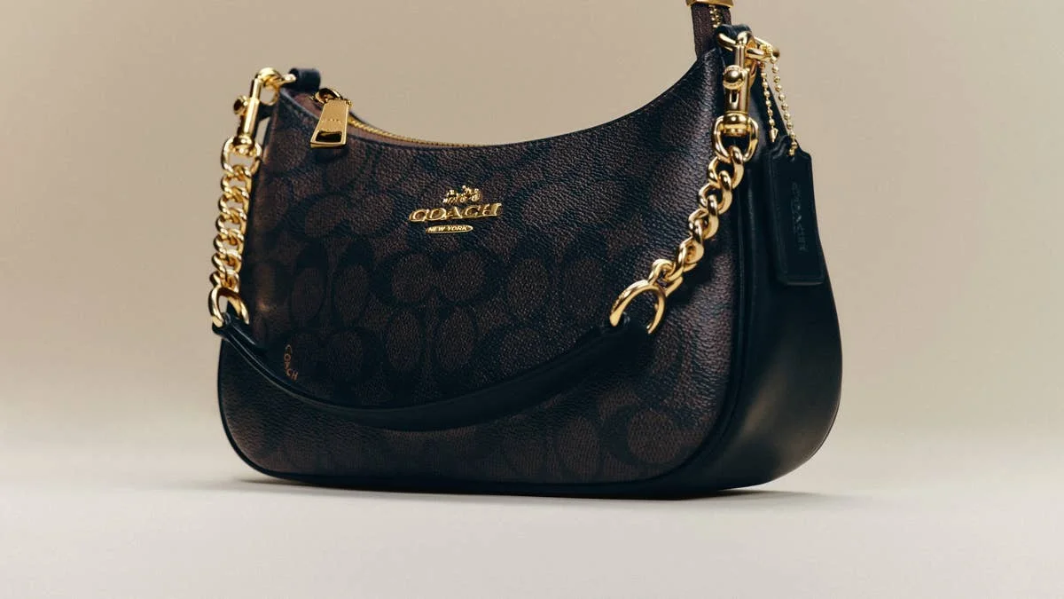 The Perfect Crossbody Bag for Your Summer Concert Experience