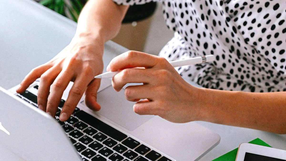 Internship Opportunity at NYC Jewelry Brand Focusing on Design and Operations