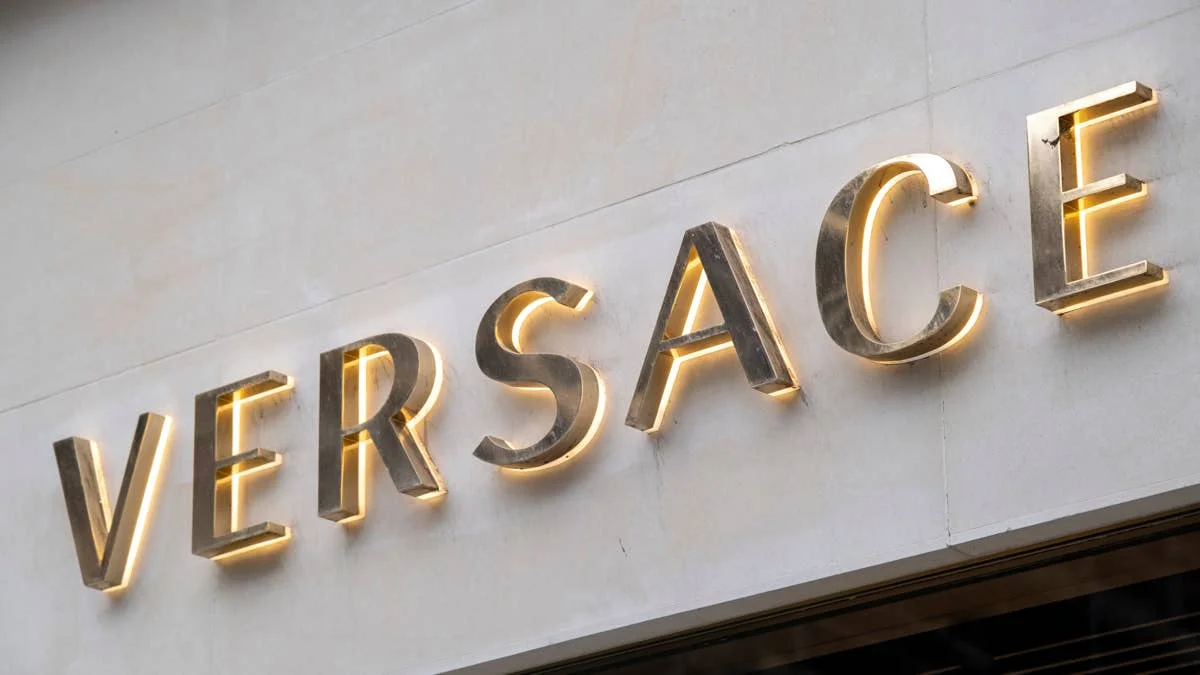Leadership Changes and New Partnerships Highlight Fashion Industry News
